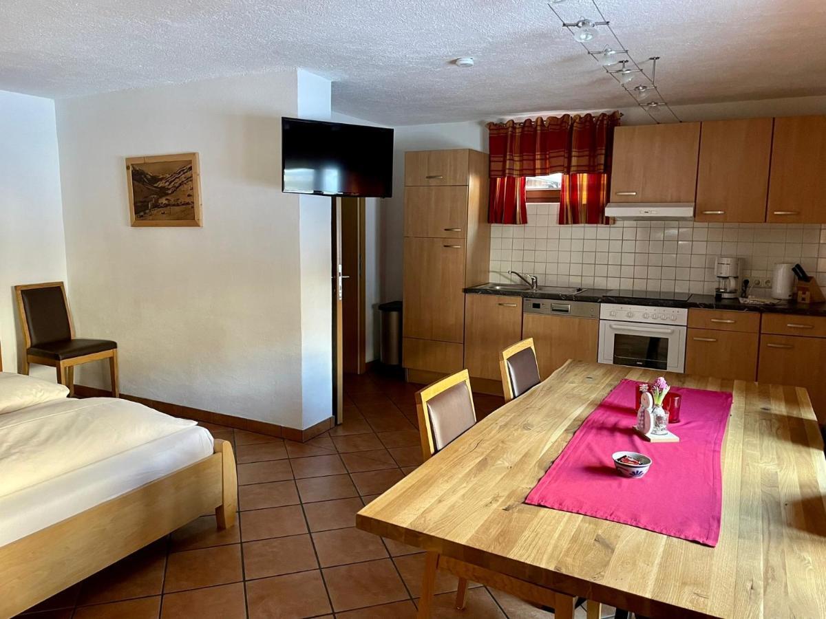 Appartements Kroell, Joker Card In Summer Included! Saalbach-Hinterglemm Exterior photo